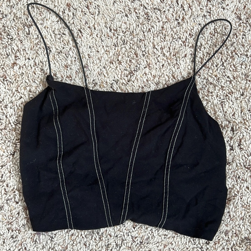 Black Cropped Tank